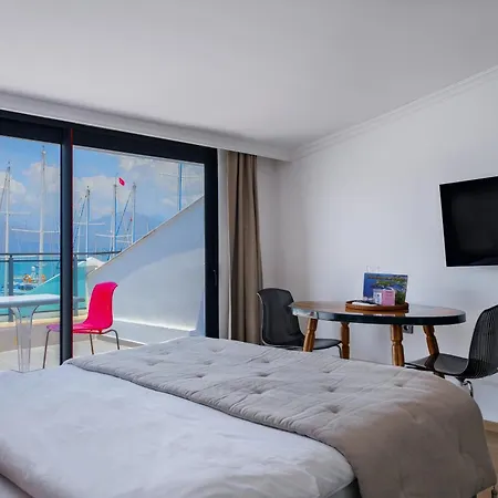 Koerfez フェティエ